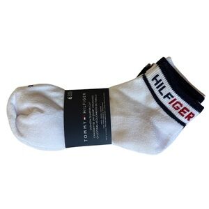 NWT Tommy Hilfiger 6 pairs of cushion socks in quarter cut for kids.